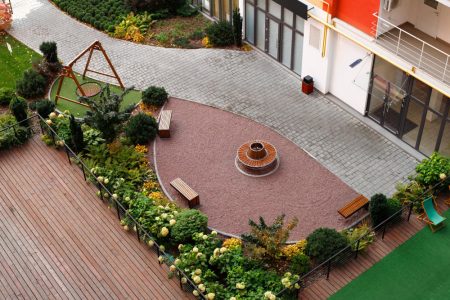 créer un couvre-sol efficace pour votre jardin